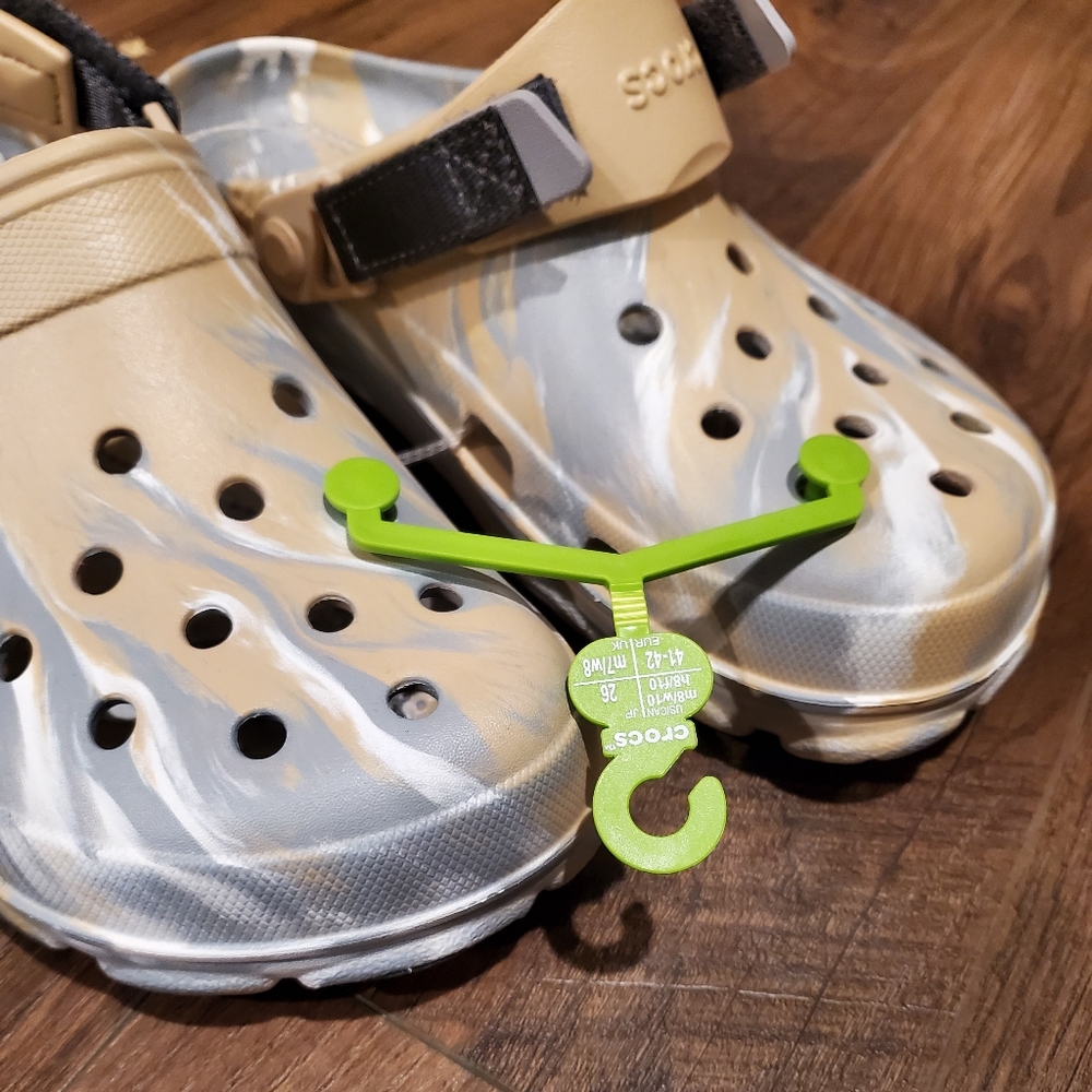 Crocs - Picture 2 of 3